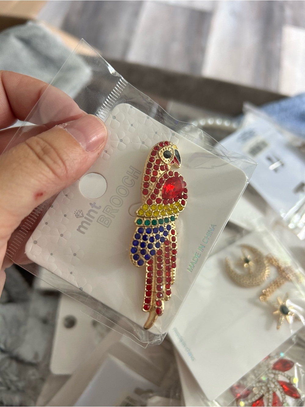 🔥$2 Colorful Parrot Brooch with Red Heart Gem